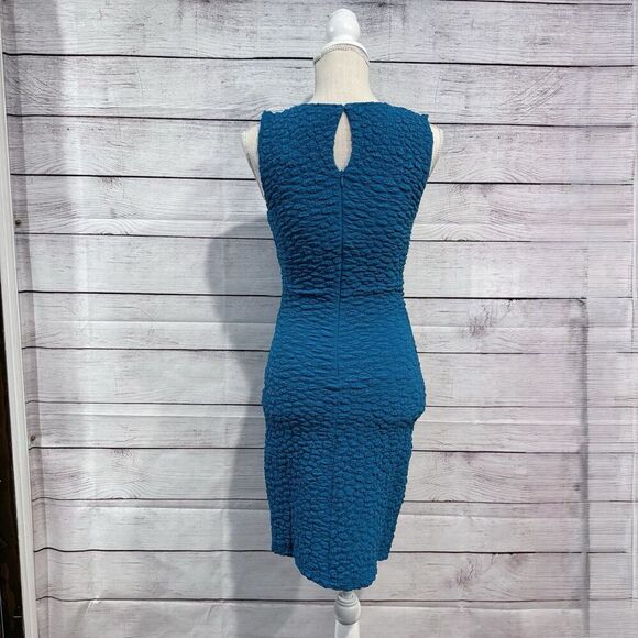 By Anthropologie Textured Mini Shift Dress Size XXS Blue New Stretch Sleeveless - Picture 3 of 10